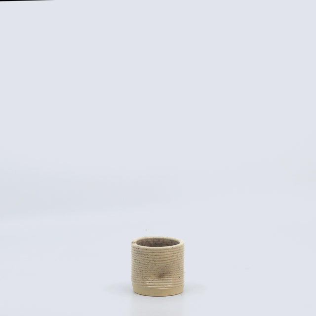 ceașcă imprimată 3D din ceramică glazurată cu puncte colorate